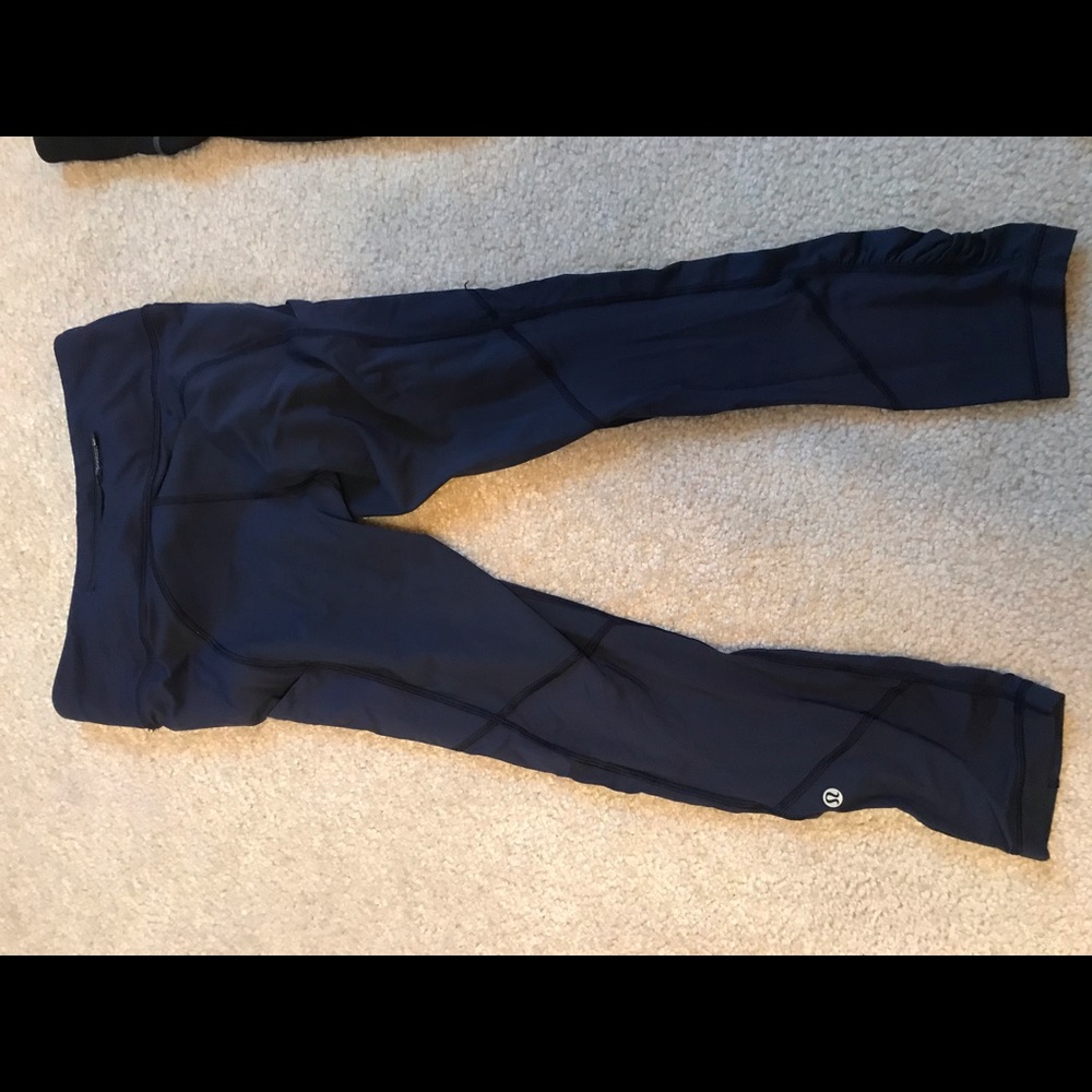 Lululemon leggings. Size 6.  Like new.